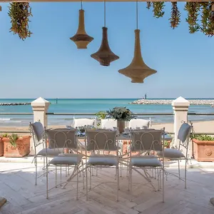 Galatea Villa San Vincenzo