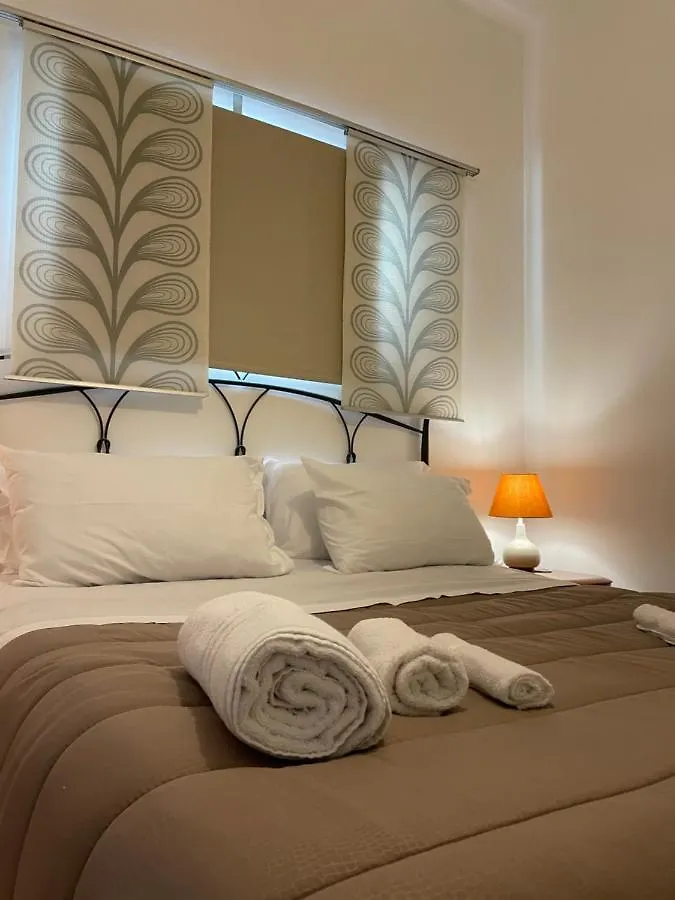 House Blue Roses Apartment Your Temptation In Puglia Bari Italia