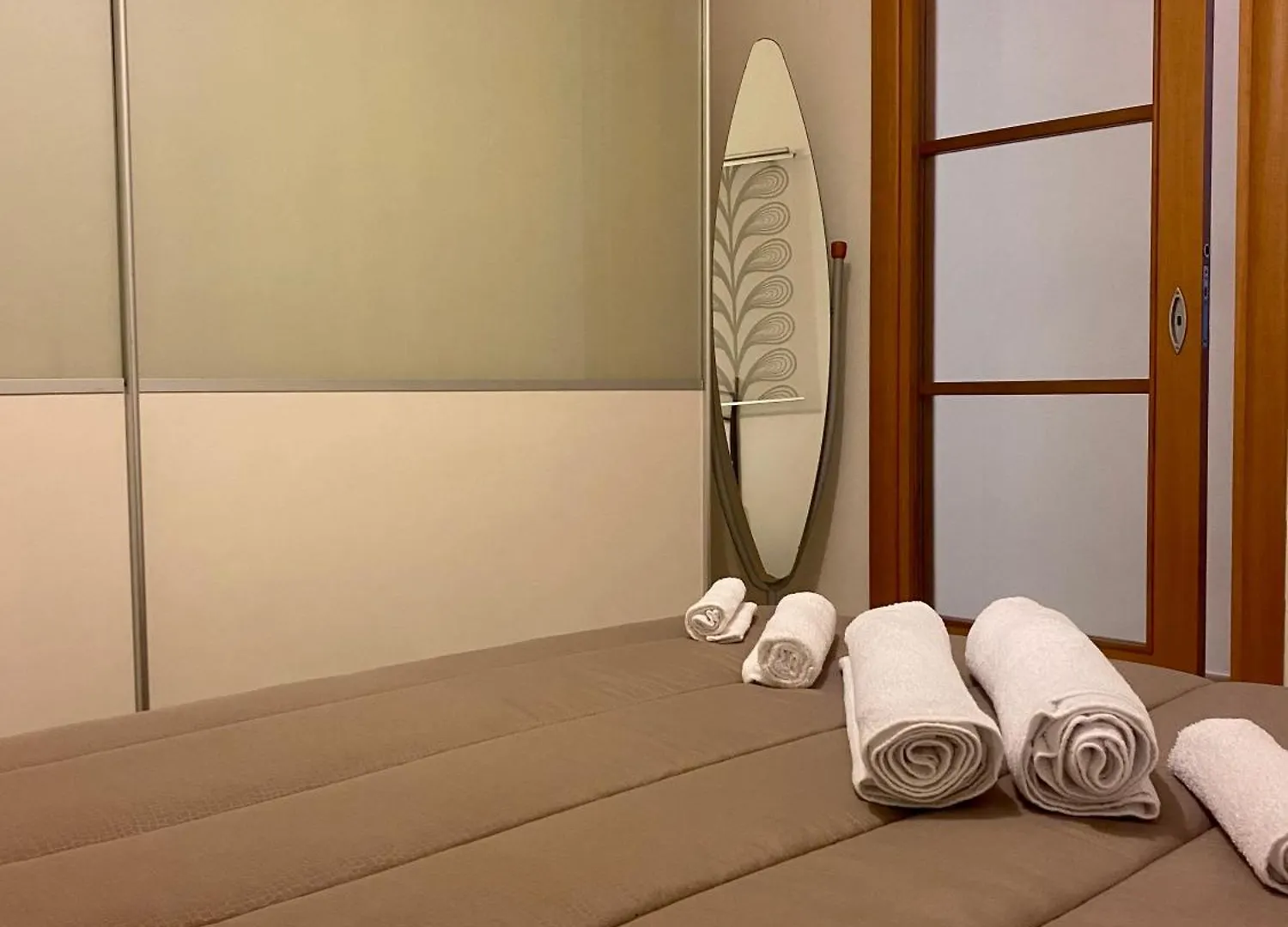 House Blue Roses Apartment Your Temptation In Puglia Bari 0*,