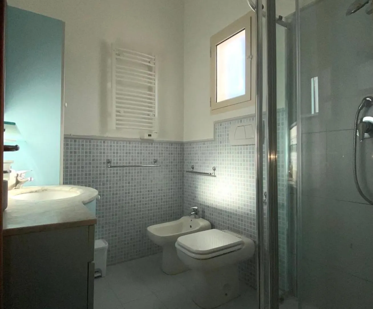 House Blue Roses Apartment Your Temptation In Puglia Bari 0*,